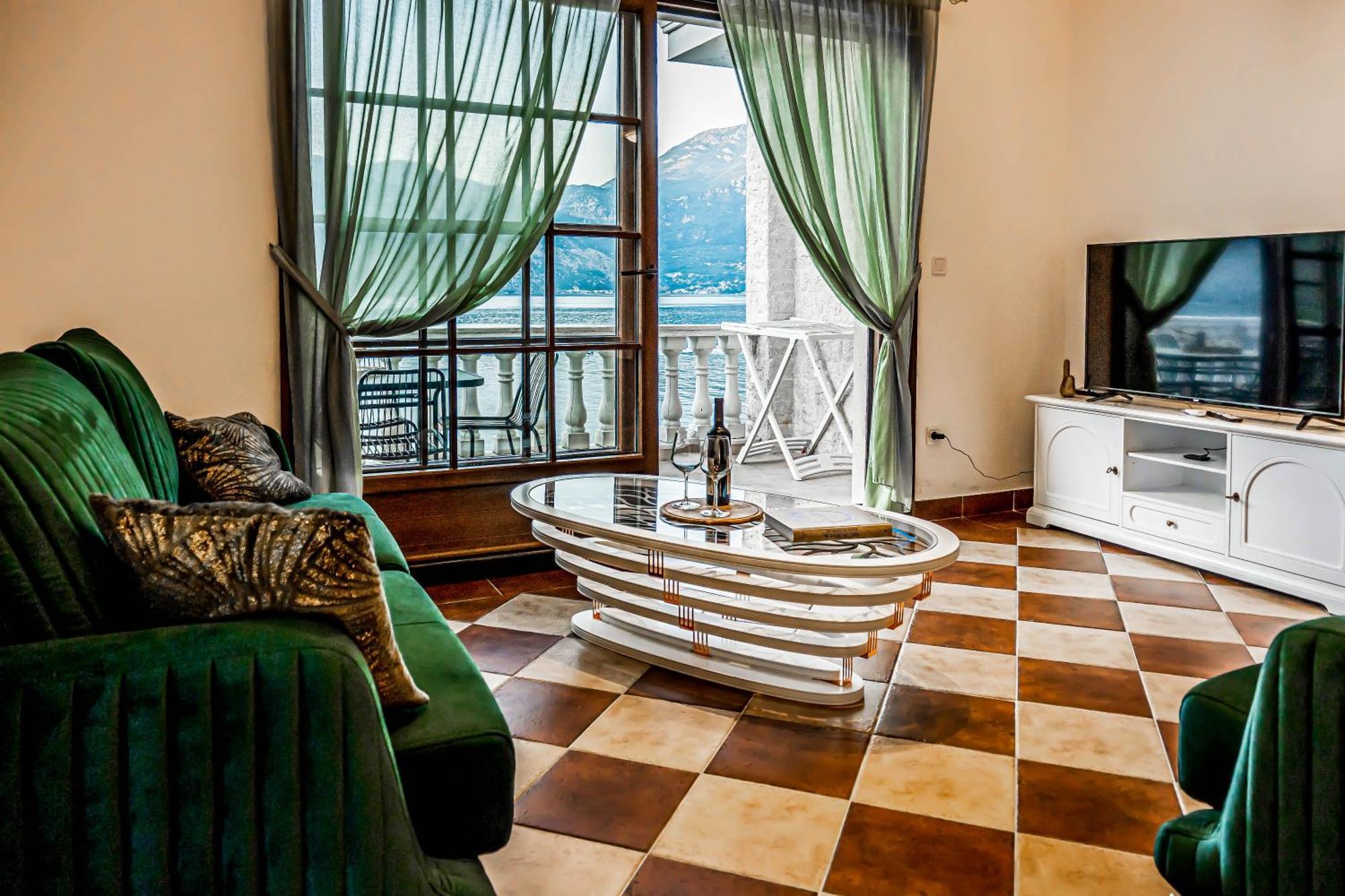 Villa Chantal Kotor Exterior photo
