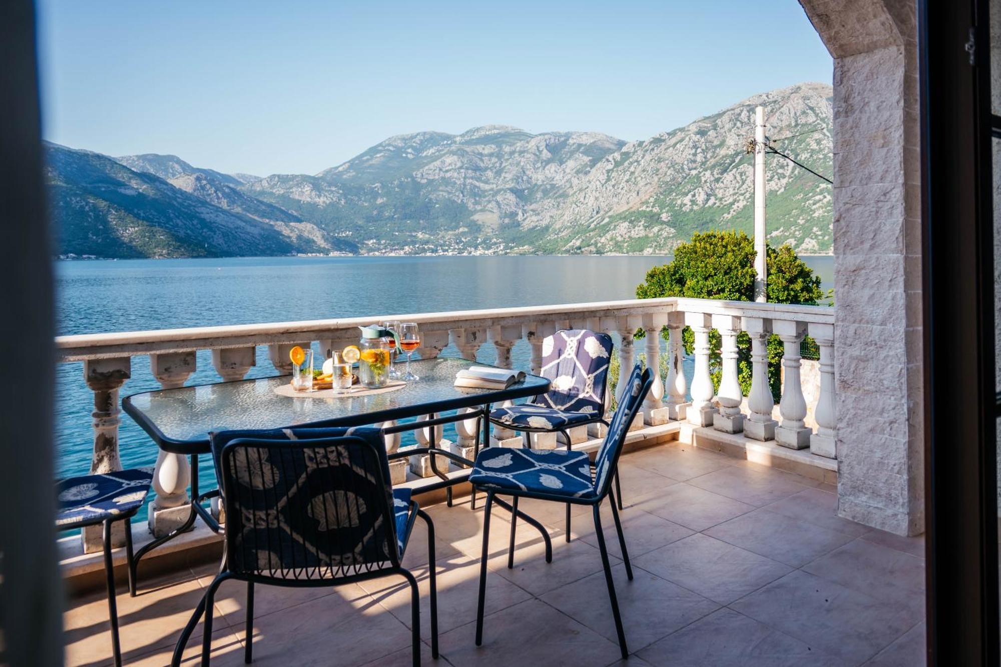 Villa Chantal Kotor Exterior photo